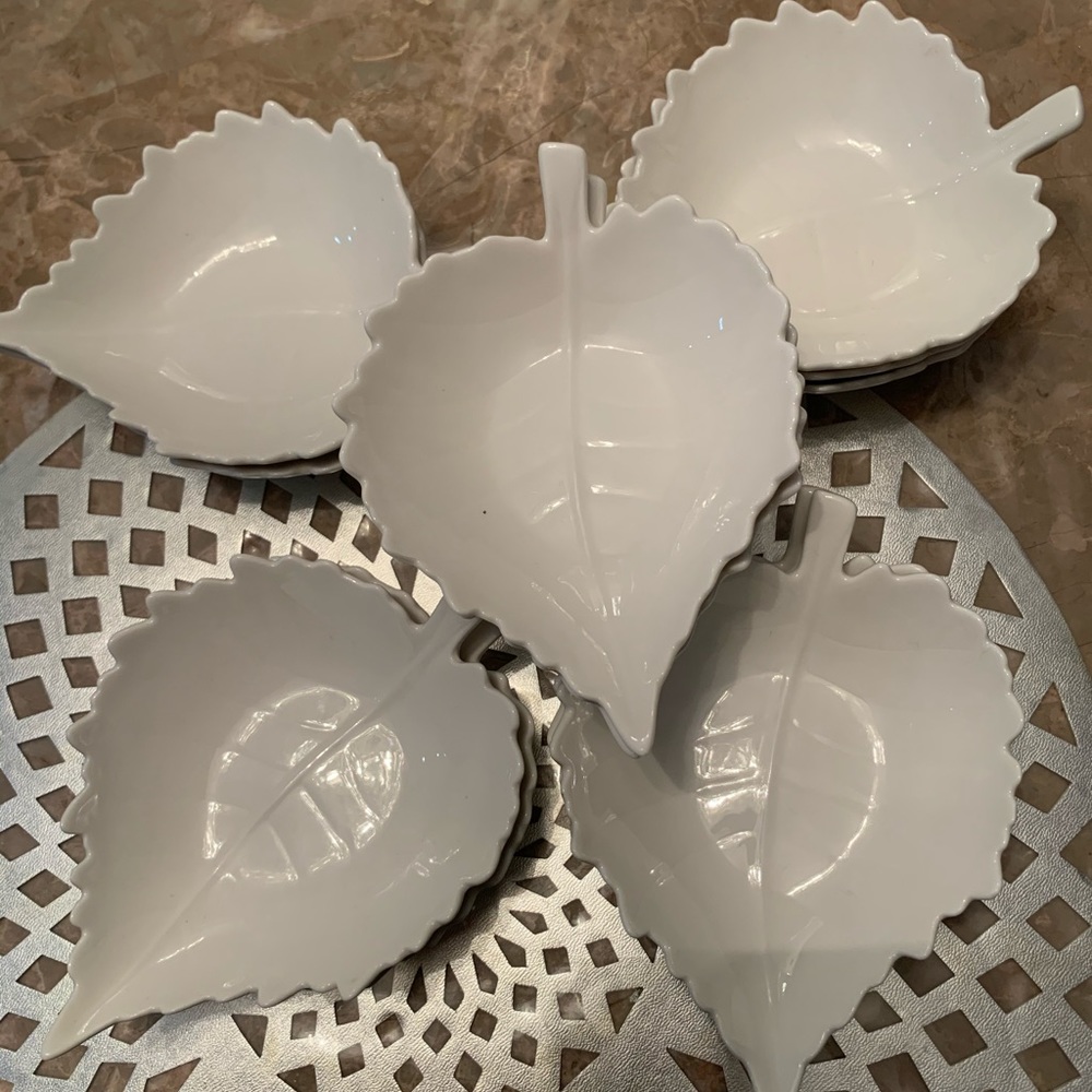 Leaf dessert plates!